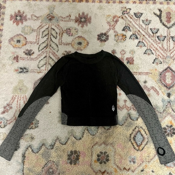 Free people movement seamless top- XS - Picture 1 of 2